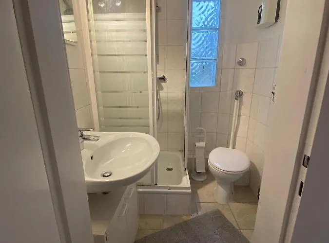 Lejlighed Tolle 34 Qm Netflix Prime